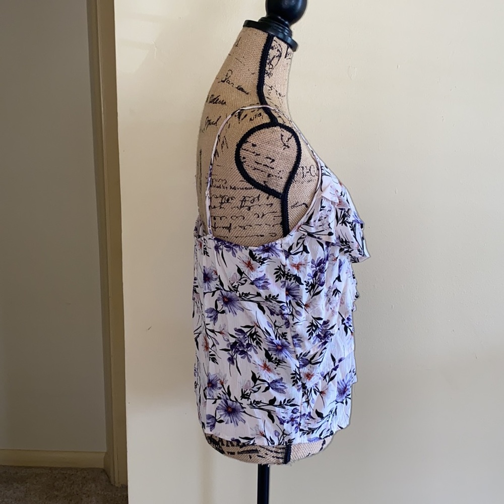 🆕American Eagle Flowy Floral Crop Top - Picture 4 of 8